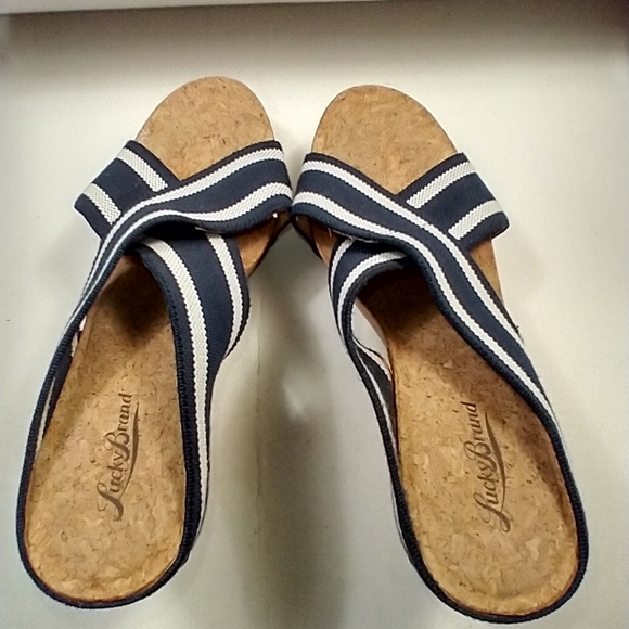 Lucky Brand Miller 2 Platform Wedge Sandals Women's sz 9.5M. - Picture 7 of 10